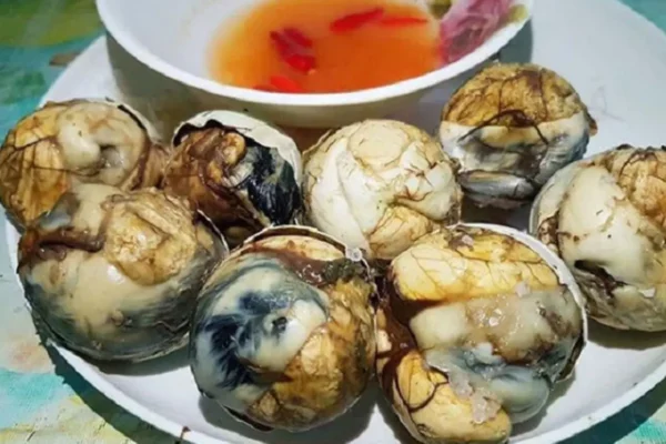 Balut: Kuliner Eksotis Filipina yang Mempesona dan Menggugah Selera