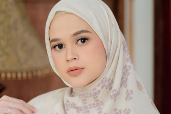 Cut Meyriska: Perjalanan Karier dan Kehidupan Pribadi Sang Bintang Sinetron