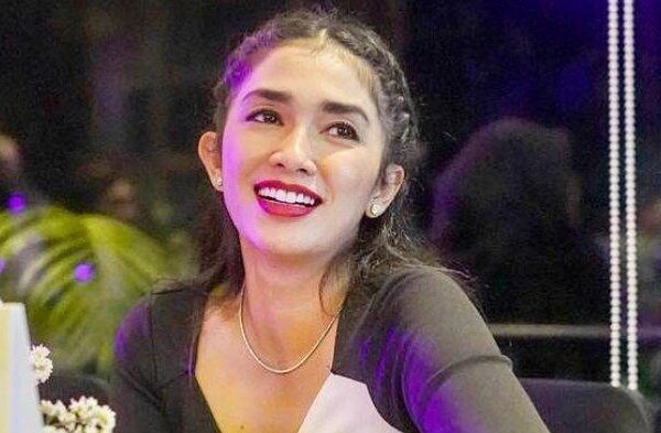 Profil Penyayi Ussy: Perjalanan Karier dan Prestasinya