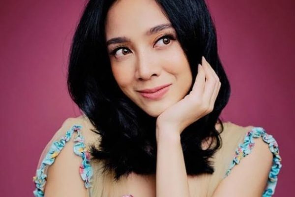 Penyayi Dea Mongkar: Profil dan Perjalanan Kariernya