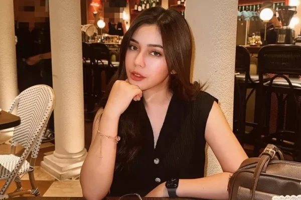 Profil Penyayi Fay Fairus: Perjalanan dan Prestasinya