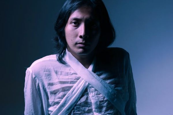 Penyayi Oscar Lolang: Biografi dan Perjalanan Karirnya