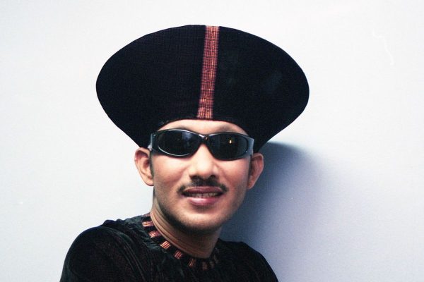 Penyayi Rama Aiphama: Profil dan Perjalanan Kariernya